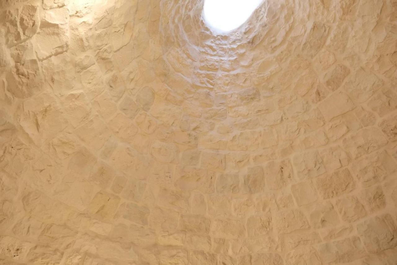 לוקורוטונדו Pietra D'Angolo מראה חיצוני תמונה